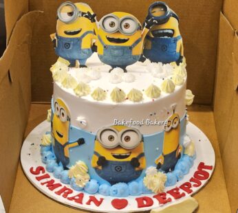 Minions Cake