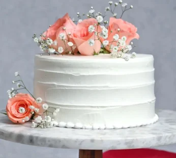 Roses Topped Vanilla Cream Cake