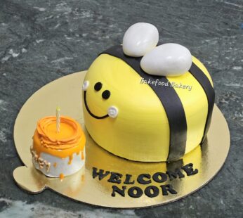 Honey Bee Cute Cake